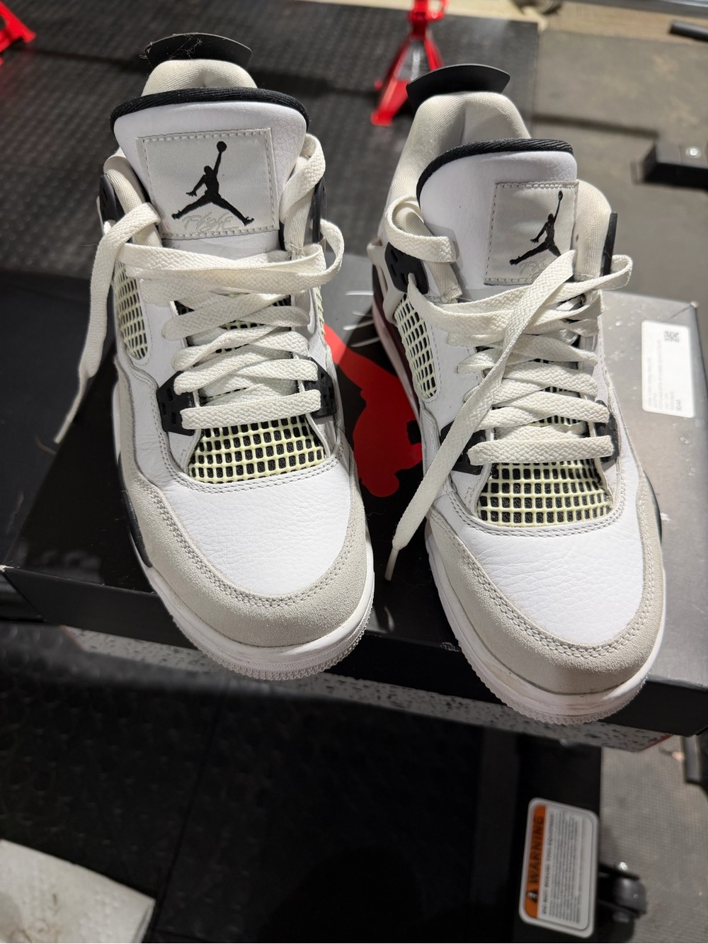 Jordan 4 Retro Military Black (GS) (Size 6Y)